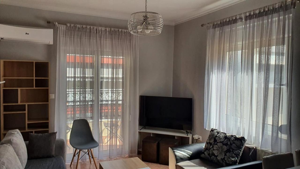 Theos Apartment Alexandroupoli Exterior photo