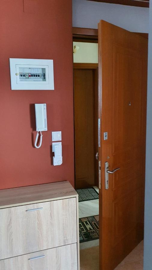 Theos Apartment Alexandroupoli Exterior photo