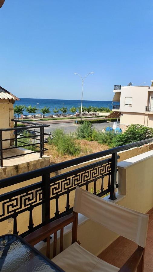 Theos Apartment Alexandroupoli Exterior photo