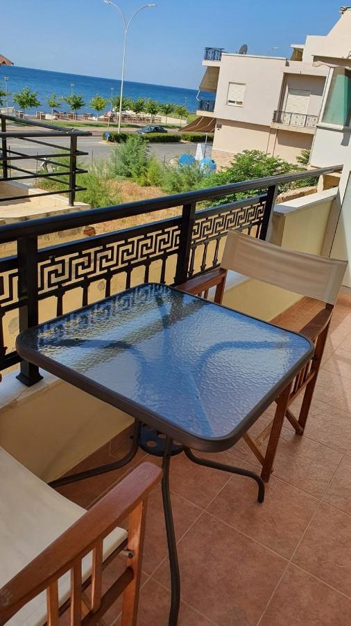Theos Apartment Alexandroupoli Exterior photo